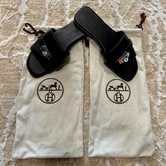 Hermes Calfskin Leather Sandals with Lock Palladium Hardware - Picture 4 of 6